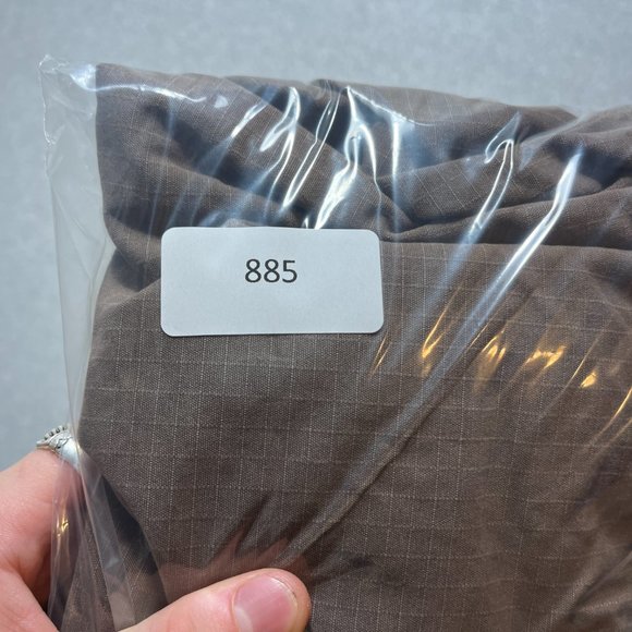 Eddie Bauer Shorts Mens 40 Brown Cargo Ripstop Outdoor Hiking 10 Inseam Pocket - Picture 10 of 10